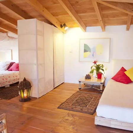 شقة Romantica Fuego - Eco Retreat Artis Tirma *