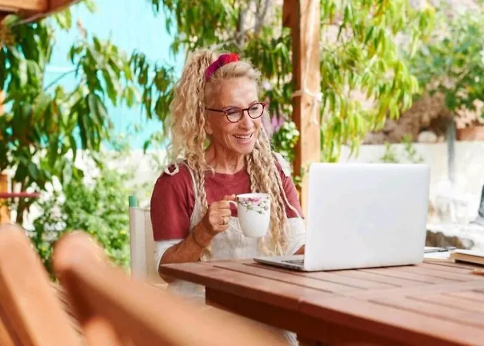 公寓 Romantica Fuego - Eco Retreat Artis Tirma *